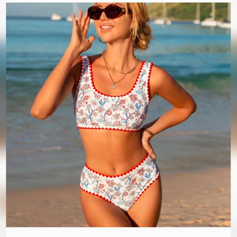 MultiFloral 2-pc Bikini Set Red Triangled Contrast Trim High Waisted Lined Sz SM